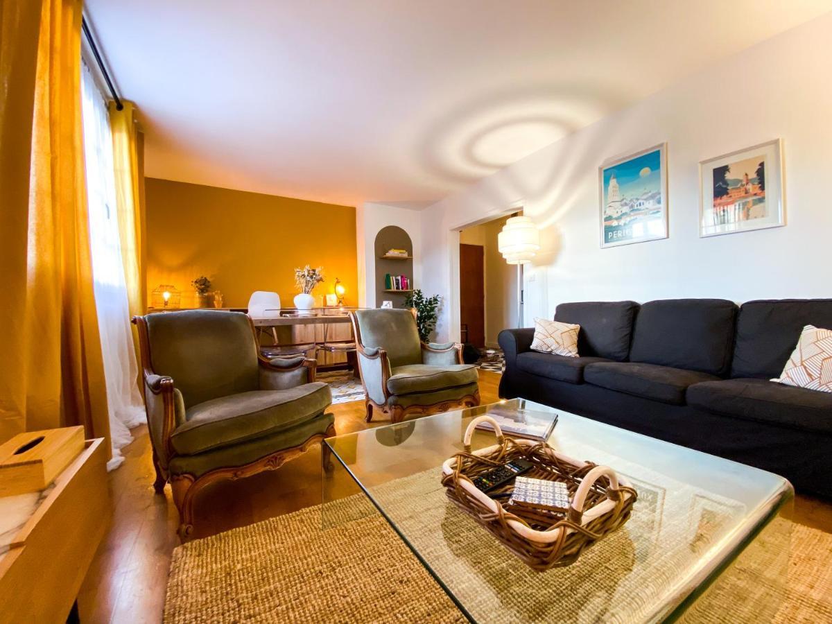 Superbe appartement avec vue sur la tour de Vésone Périgueux Exterior foto